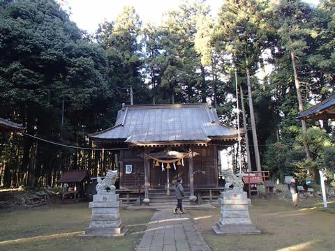 村主神社