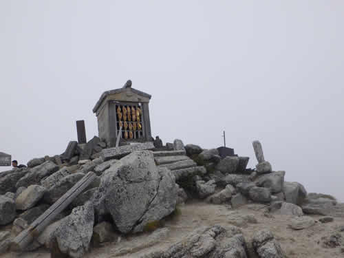 甲斐駒山頂