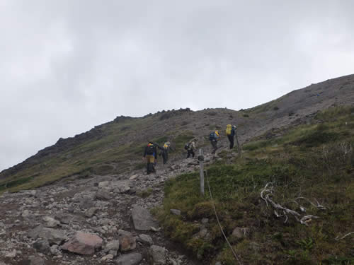 日光白根山。