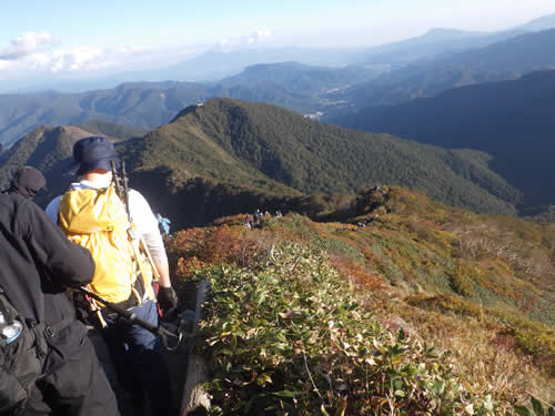 下山渋滞。