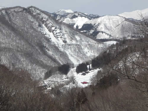 居奥利根の集落