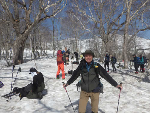 登山開始