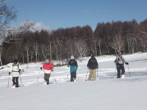 スノーシューイング