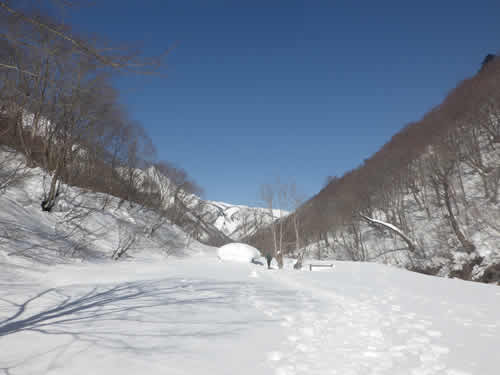 マチガサワ駐車場