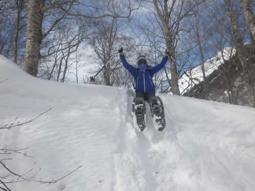 雪庇落ち遊び