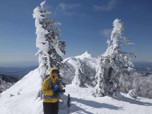 樹氷と剣ヶ峰山